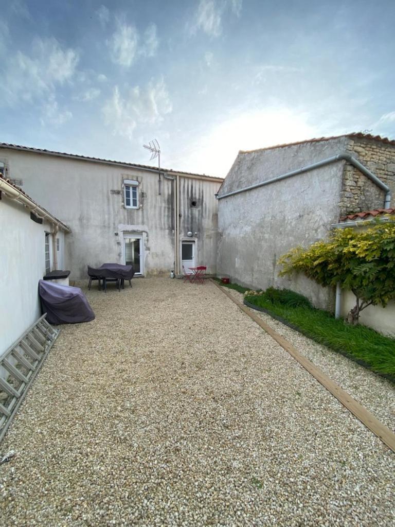 Maison Centre Bourg Villedoux Екстер'єр фото